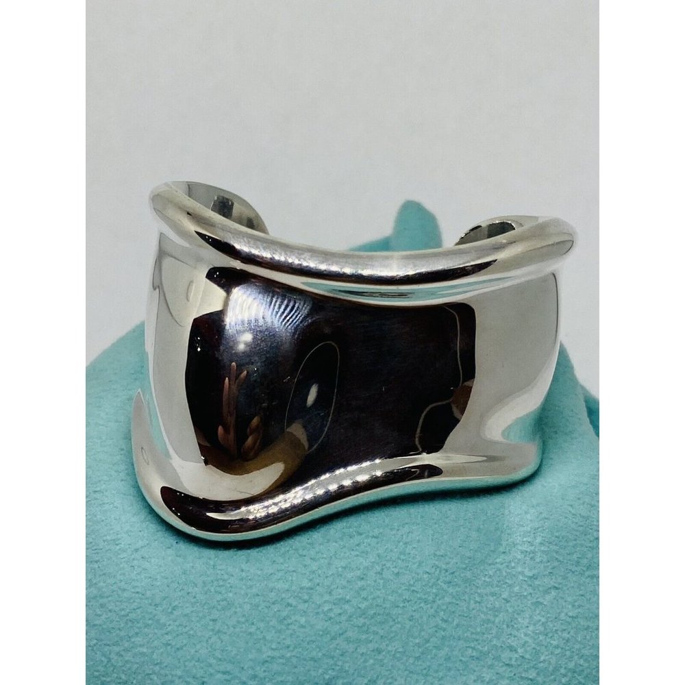 1978 Tiffany Co Sterling Silver Peretti Right Bone Cuff Bracelet Motif Small